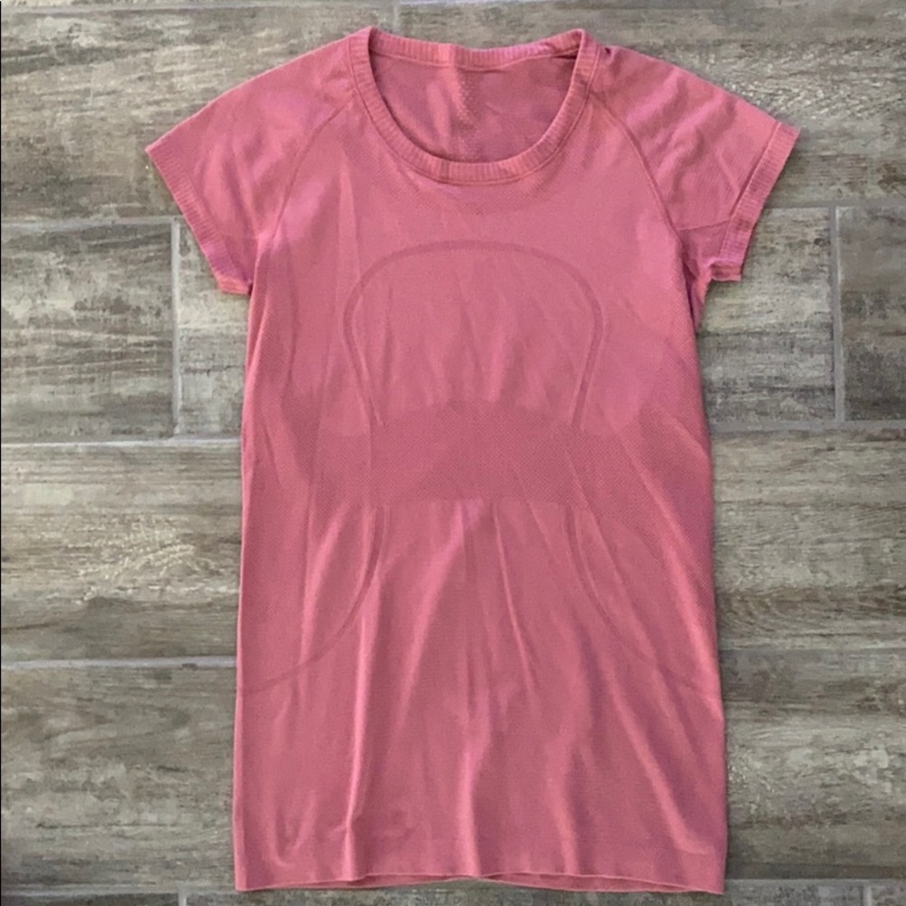 Lululemon Swiftly Tech Short Sleeve